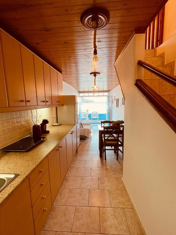 דירות פלאקה Erginas Boat House מראה חיצוני תמונה